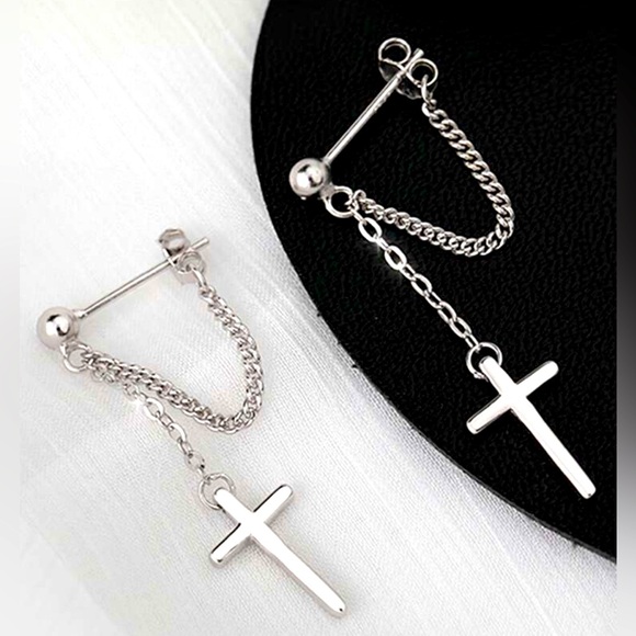 Jewelry - Silver Cross Dangle Earrings